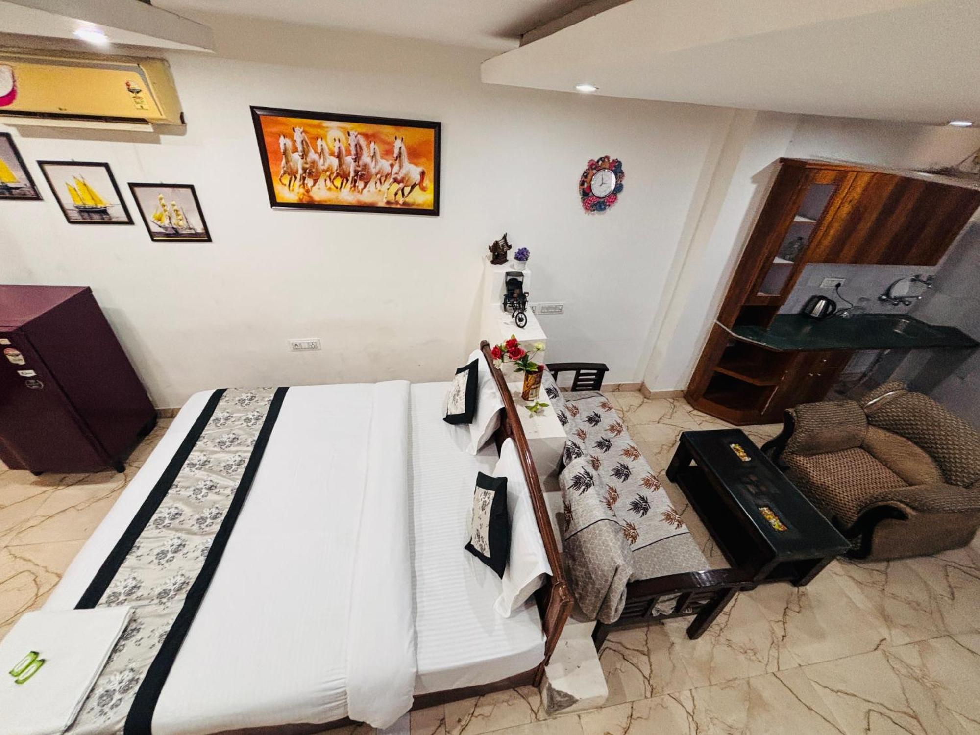 Hotel Hauz Khas - Near And *